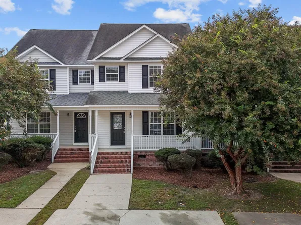 103 Wimbledon Ct, Clayton, NC 27520