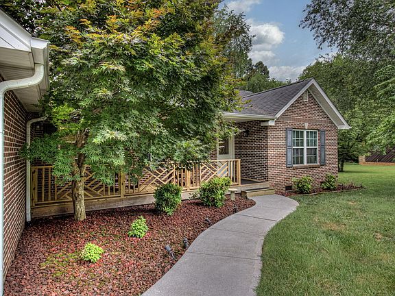 3rd image of 2726 Ashton Ln