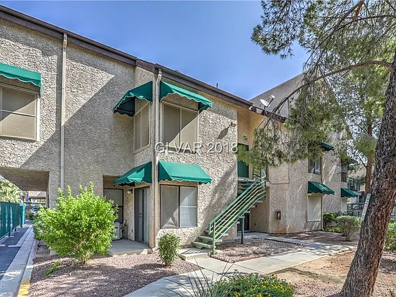 3rd image of 440 Elm Dr Unit 201