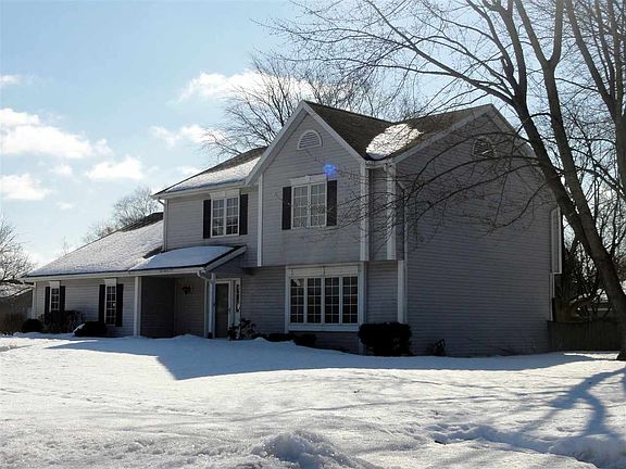 2nd image of 1358 Albany Ln