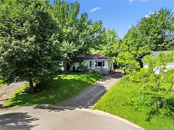 2nd image of 26 Chelsea Ct