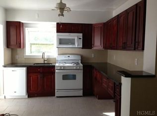 38 Lester Pl APT 1, Larchmont, NY 10538
