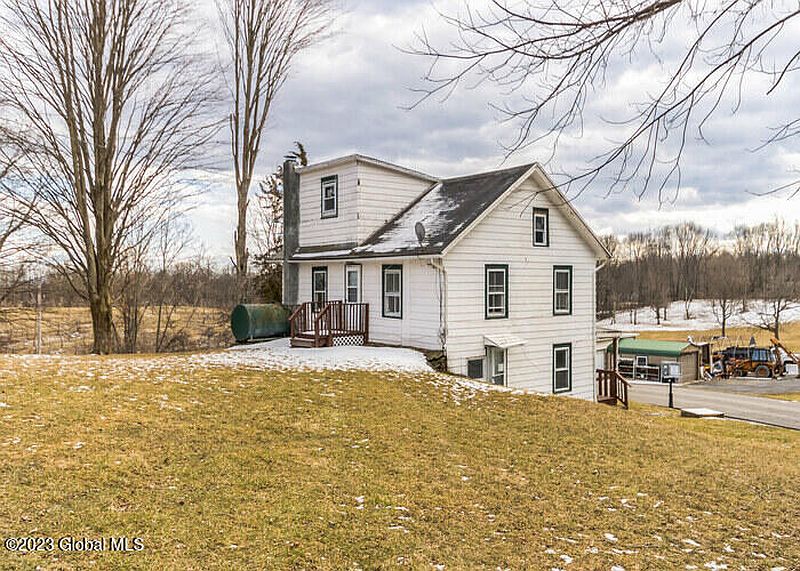 3rd image of 48 Mahoney Road