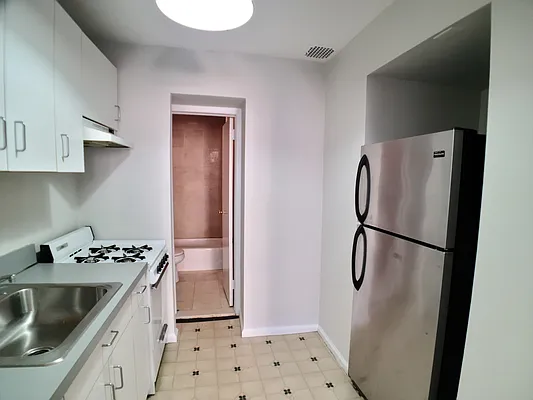 Rented by Douglas Elliman | media 12
