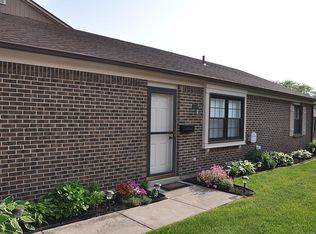 7677 Paragon Commons Cir, Dayton, OH 45459