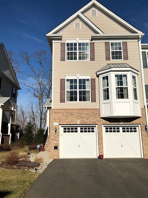 1st image of 310 Princeton Ct