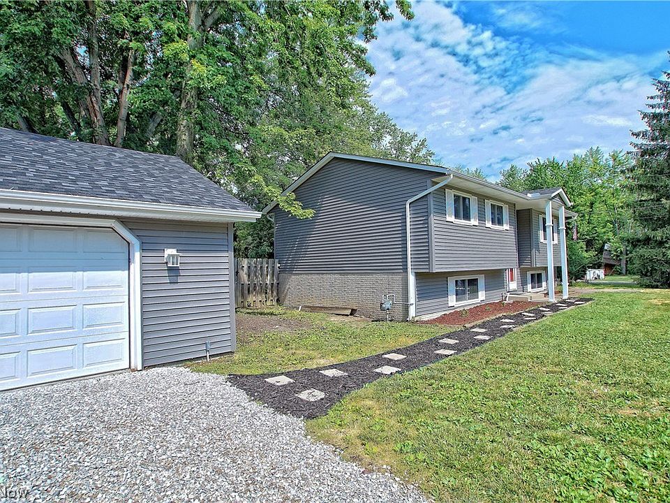 364 Abbe Rd, Sheffield Lake, OH 44054 Zillow