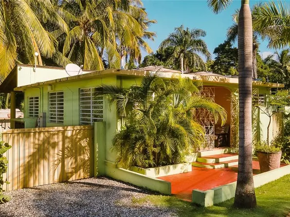 290 Bravos De Btm, Vieques, PR 00765