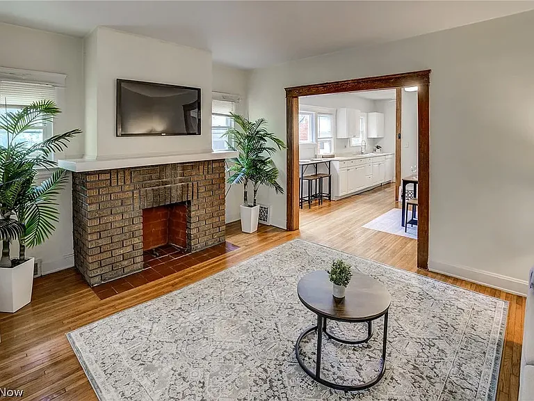 2245 Bellfield Ave #1 — Photo 6