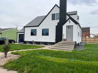 418 E A St, Ogallala, NE 69153