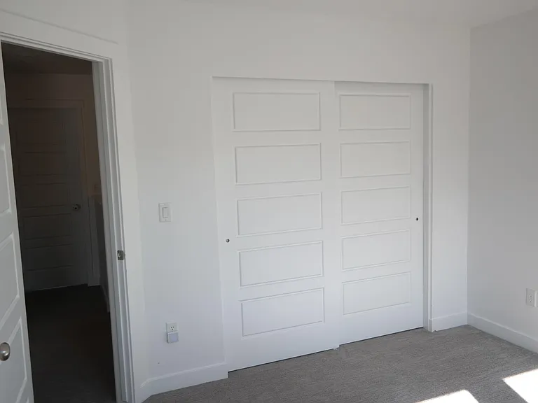 1088 S Lilac Way — Photo 34