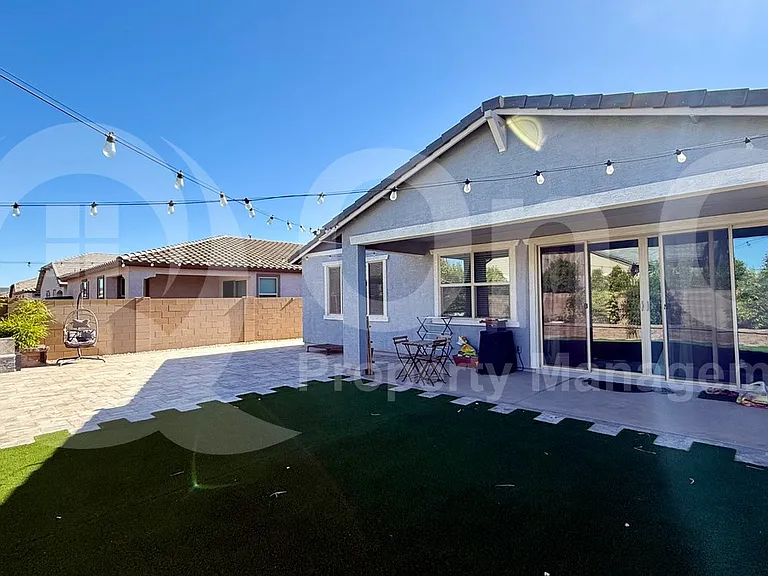 519 S Avocet St — Photo 22