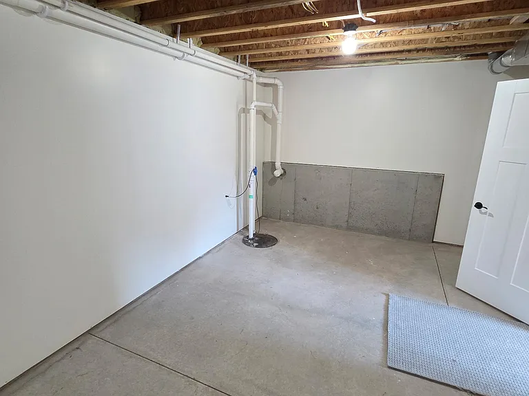 9021 Lake Michigan Dr #0 — Photo 25