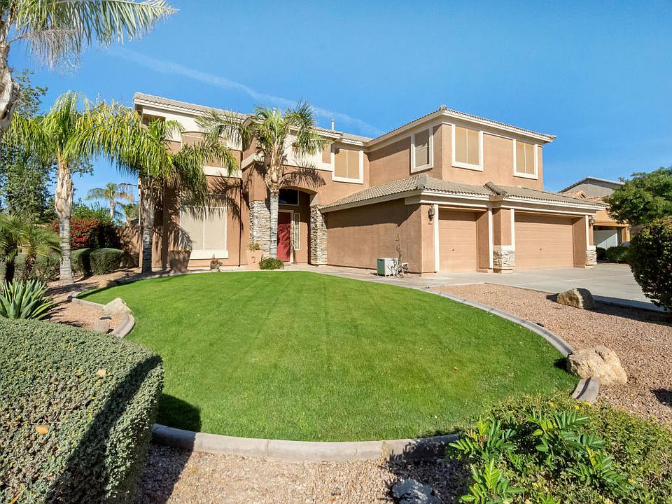 1st image of 848 E Carla Vista Dr