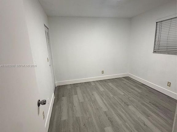 4th image of 1736 N 16th Ct Suite B
