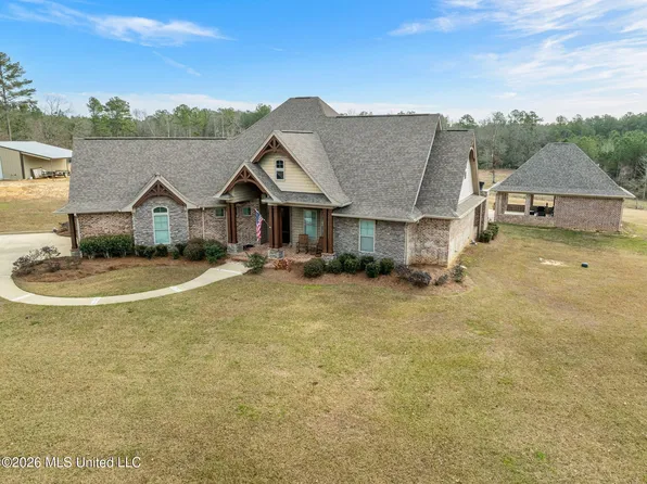 135 County Road 472, Pinola, MS 39149