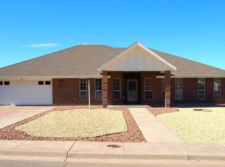 242 Eagle Ct, Alamogordo, NM 88310