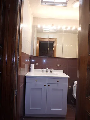 Rented by B.Belinda Realty LLC. | media 9