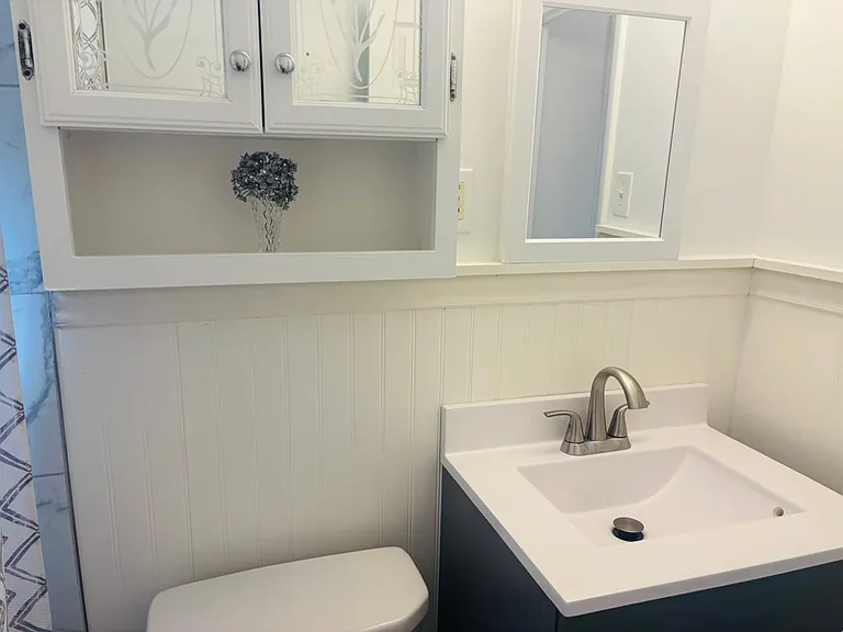 609 8th Ave #5 — Photo 7
