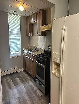 555 Baer Ave — Photo 6