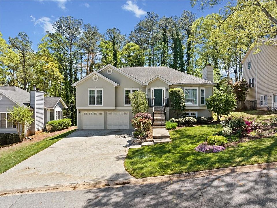 1st image of 434 Meadowfield Ct