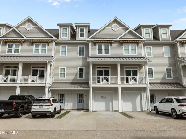 200 Olde Towne Yacht Club Drive #6, Beaufort, NC 28516