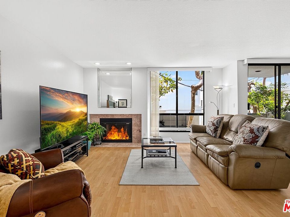 1st image of 1312 S Saltair Ave APT 105