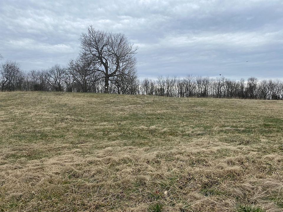 2nd image of 2488 Prewitt Pike