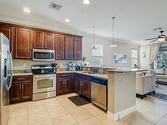 4th image of 10427 Spruce Pine Ct