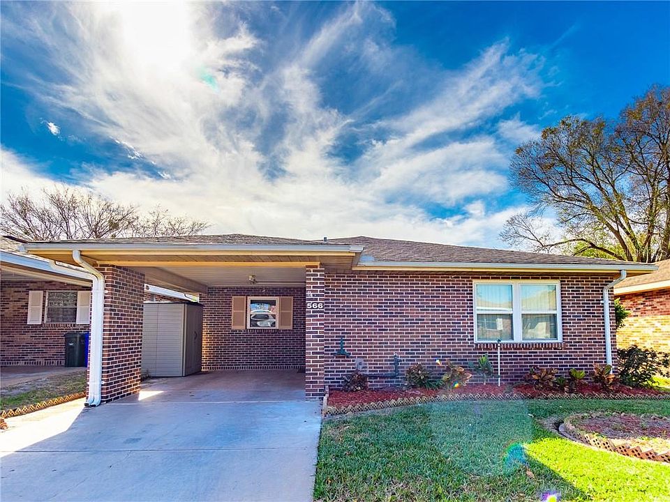 1st image of 566 Villa Vista Blvd