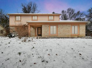 1124 Lyndale Dr, Westerville, OH 43081