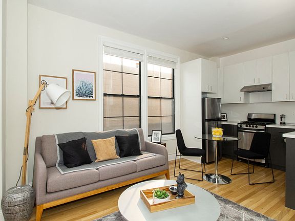 3rd image of 657 Powell St #506