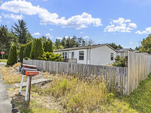 2nd image of 90986 Matthew Ln