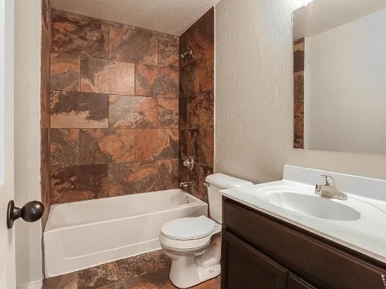 512 Center Way — Photo 18