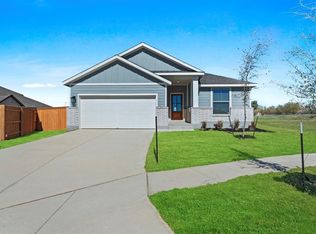 2657 Lake Bryan Dr, Dayton, TX 77535