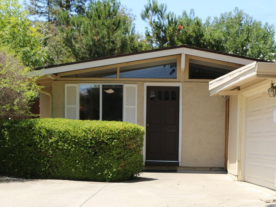 1st image of 10561 Johnson Ave