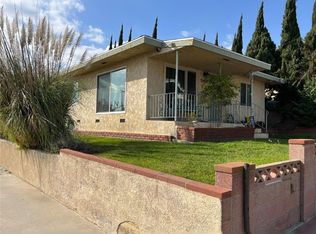 2063 Junipero Ave, Signal Hill, CA 90755
