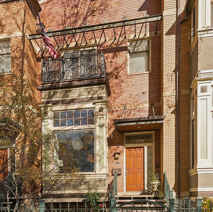 1st image of 1224 W Bryn Mawr Ave