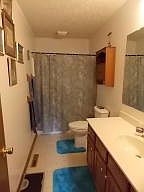1st image of 407 W Lynnwood Dr