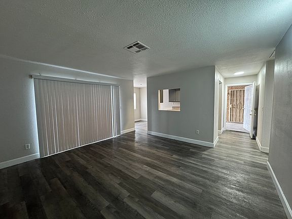 3rd image of 2829 Wheelwright Dr #B