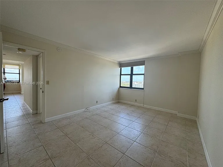 2555 Collins Ave #2002 — Photo 24