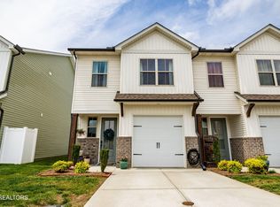 305 Harper Village Way, Lenoir City, TN 37771