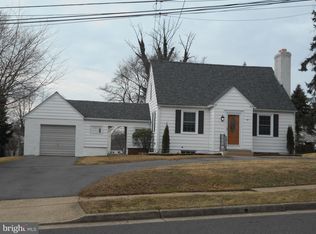 2820 Rubicam Ave, Willow Grove, PA 19090