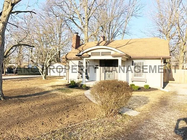3624 N Linwood Ave photo 1