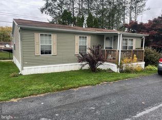 30 Madge Dr, Lancaster, PA