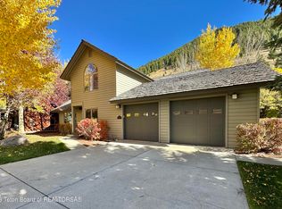 2028 Hidden Ranch Loop, Jackson, WY 83001