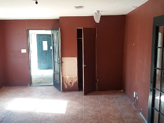 3rd image of 4508 Ohio Ave