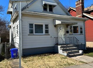 5 Zeliff Ave, Little Falls, NJ 07424
