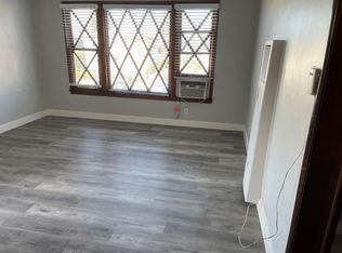7042 Fulton Ave APT C, North Hollywood, CA 91605