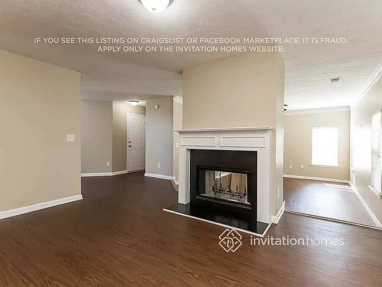 2429 Napa Valley Dr — Photo 4